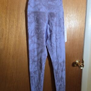 Glyder Lilac Tonal Dye Leggings